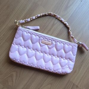 Samantha Thavasa Light Pink Heart Clutch